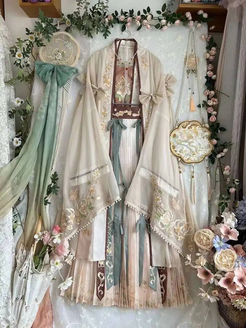 Chinese Women Ancient Hanfu Dr - Anime Cosplay In Chinese recension och pris